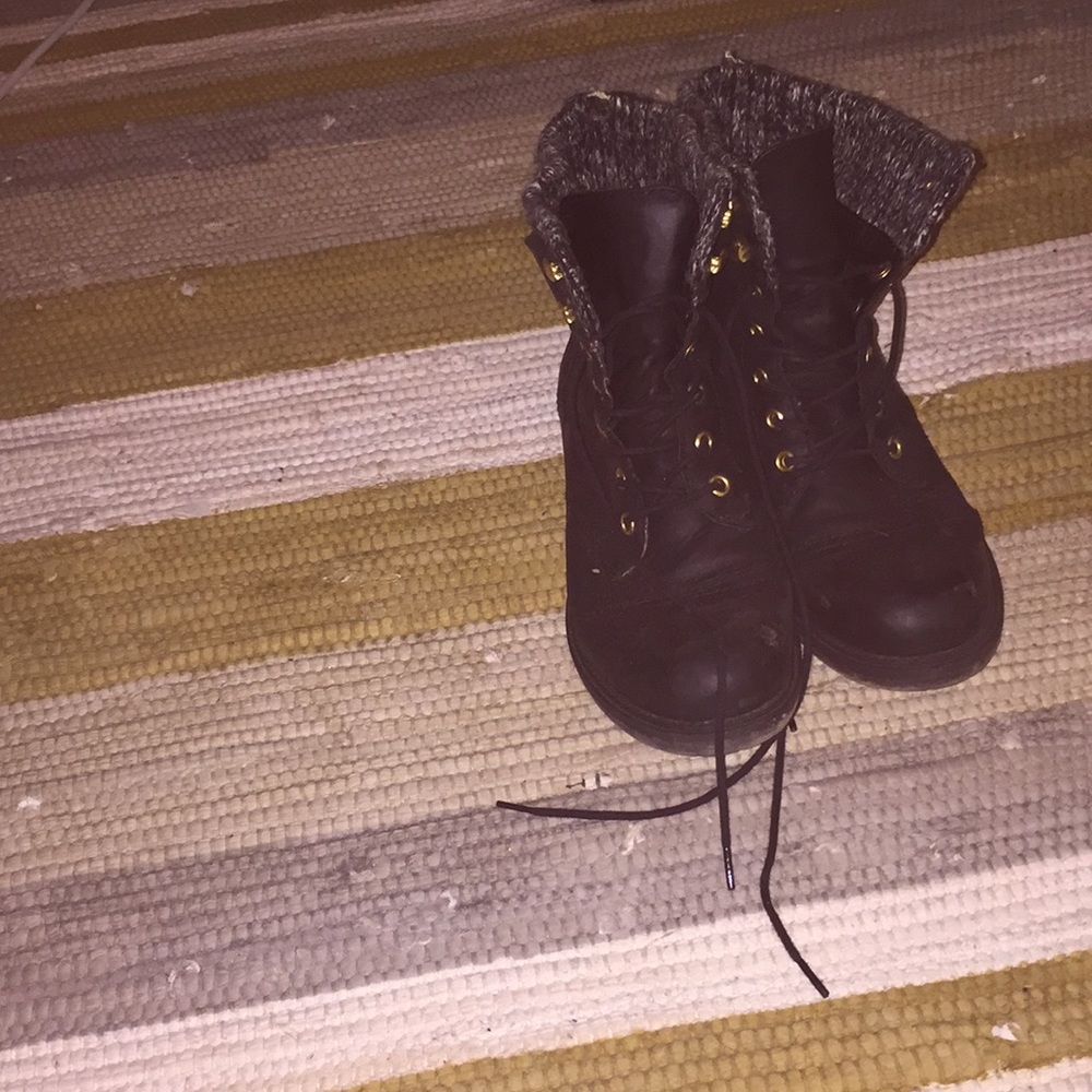 Steve Madden boots